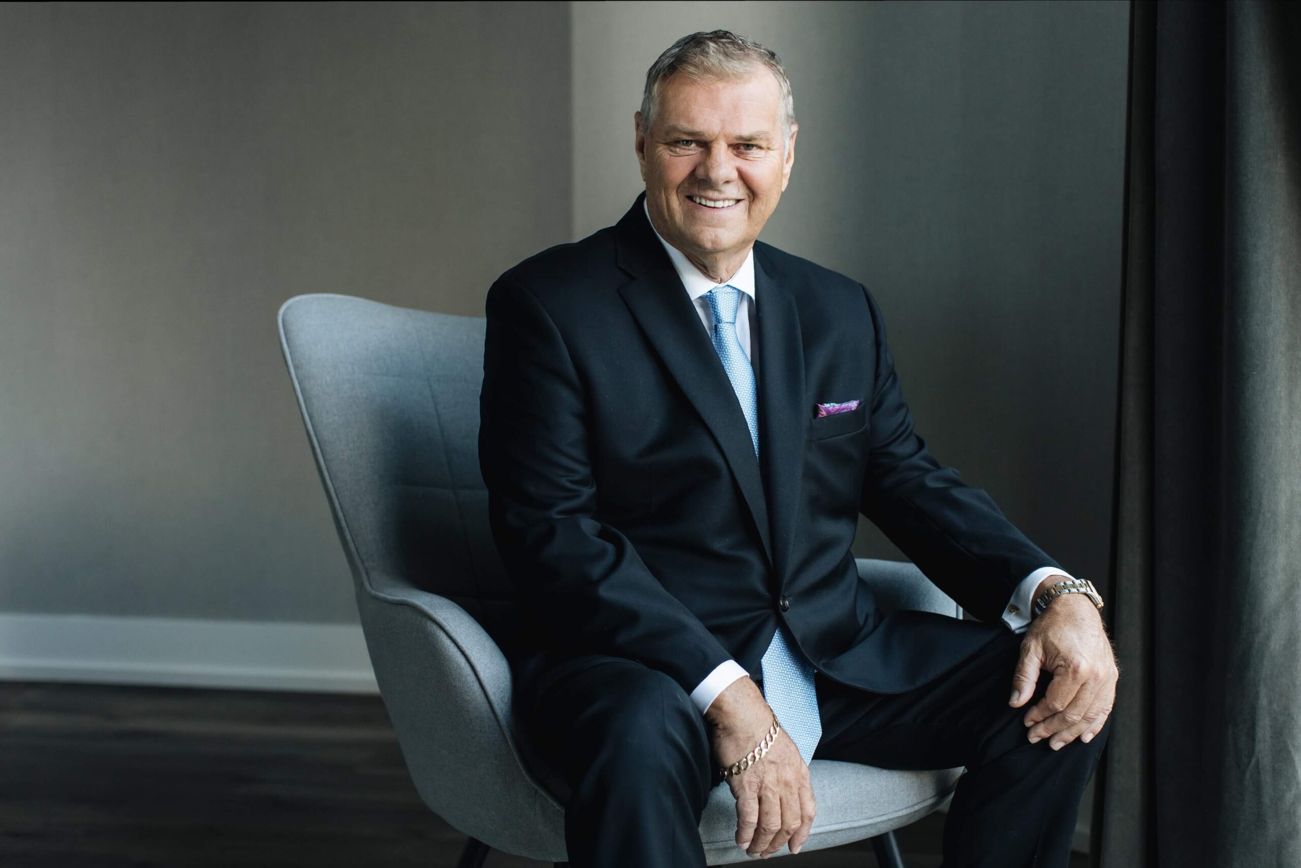 Real estate team coaching focused on improving team profitability, leadership development, accountability, and organizational structure for growing real estate teams.
